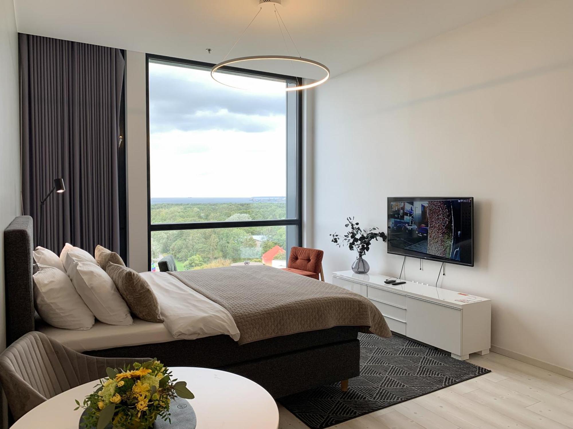 Orange WOHO Central Panoramic Lux Tallinn Extérieur photo